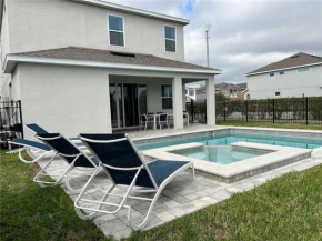 7491 Oasis at Reunion sleeps 12